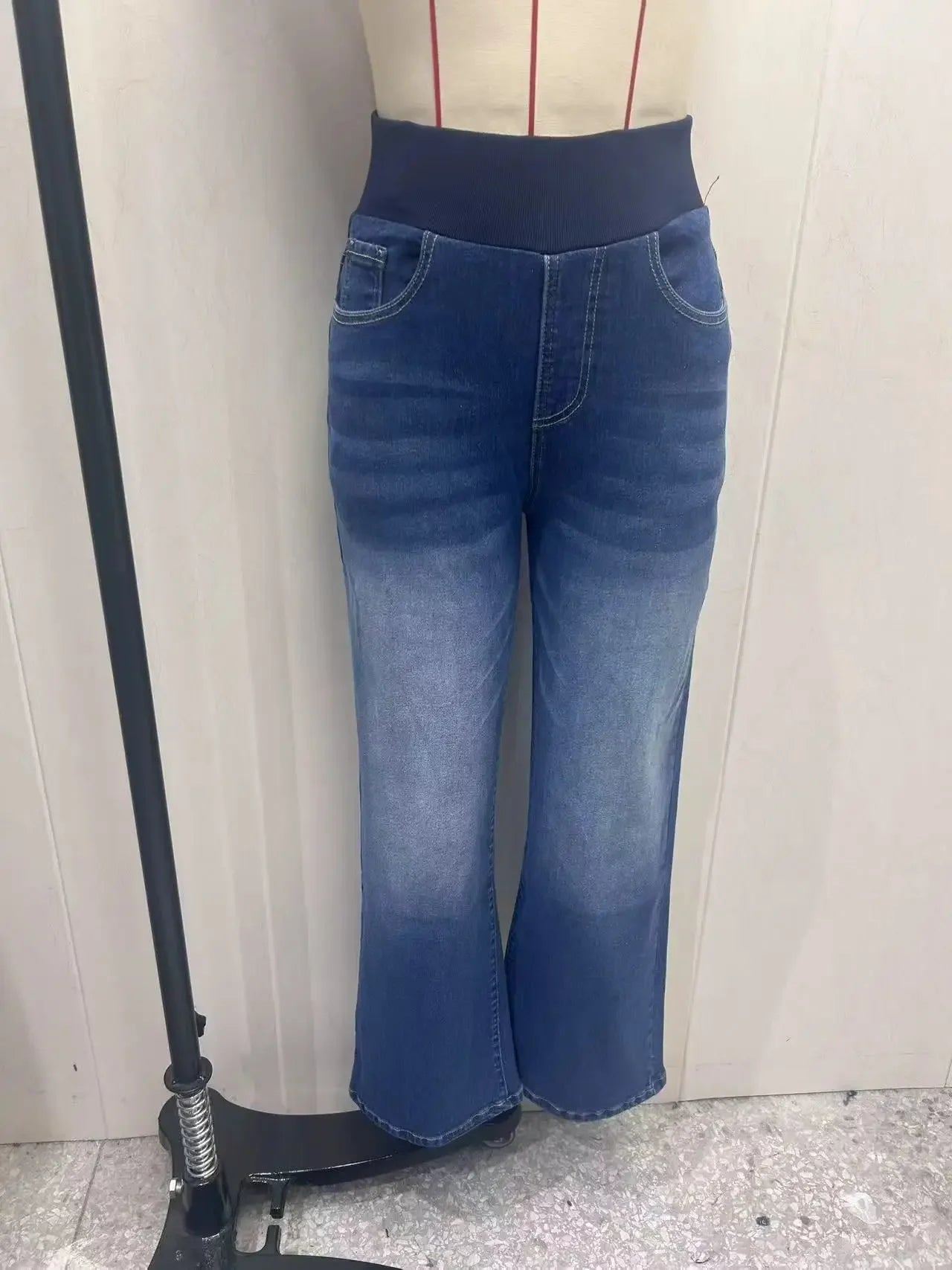 Woman Jeans Baggy Stretchy Fabric