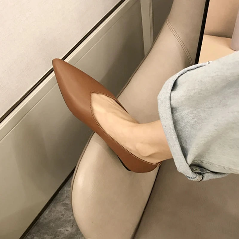 emale Shoes 2026 Pointed toe Genuine Leather Flat Shoes