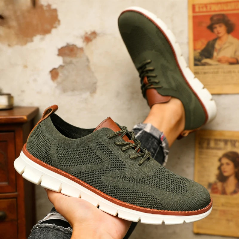 Outdoor Men Causal Sneakers Lightweight (Breathable and Shock Absorbent)