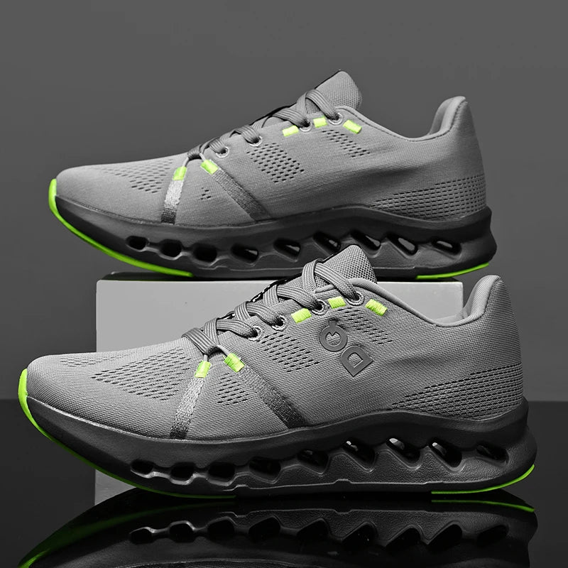 Spring new men's sports shoes for outdoor running shoes with cushioning and lightweight design