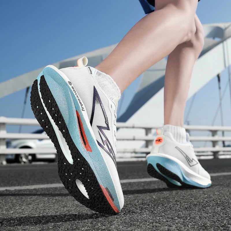 Running Shoes Carbon Board  Unisex Sports Breathable Lightweight Nonskid Sneakers
