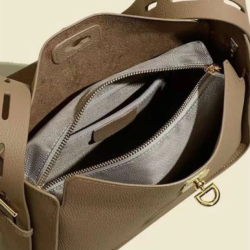New Genuine Leather Luxury Designer Women Shoulder/Crossbody  Bags