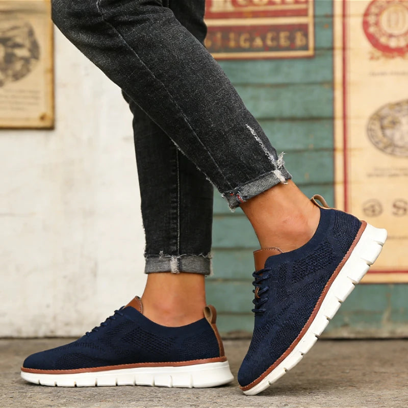 Outdoor Men Causal Sneakers Lightweight (Breathable and Shock Absorbent)