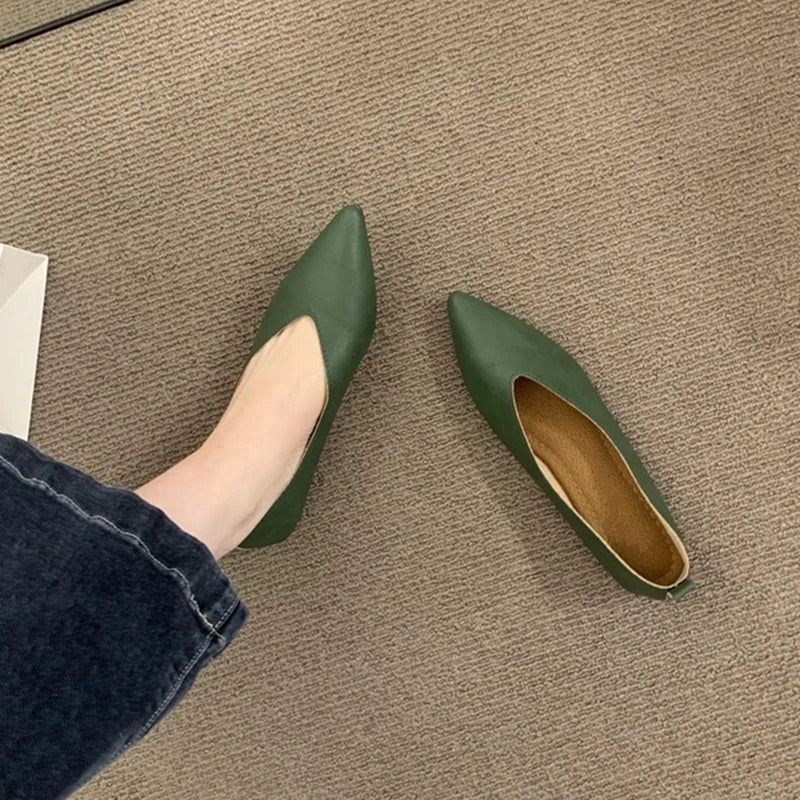 emale Shoes 2026 Pointed toe Genuine Leather Flat Shoes