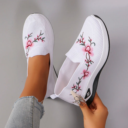 Women's summer breathable mesh flat shoes