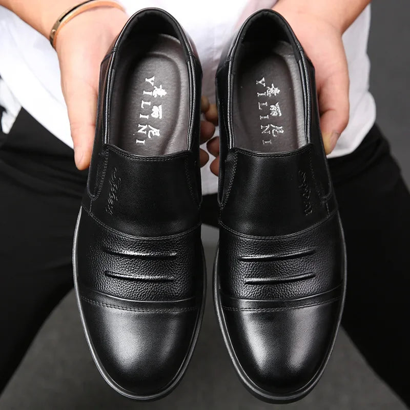 Men's Genuine Cow Leather Shoes With Triple-Stitched Soles 2026